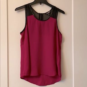 📍Express Magenta Chiffon Tank Top